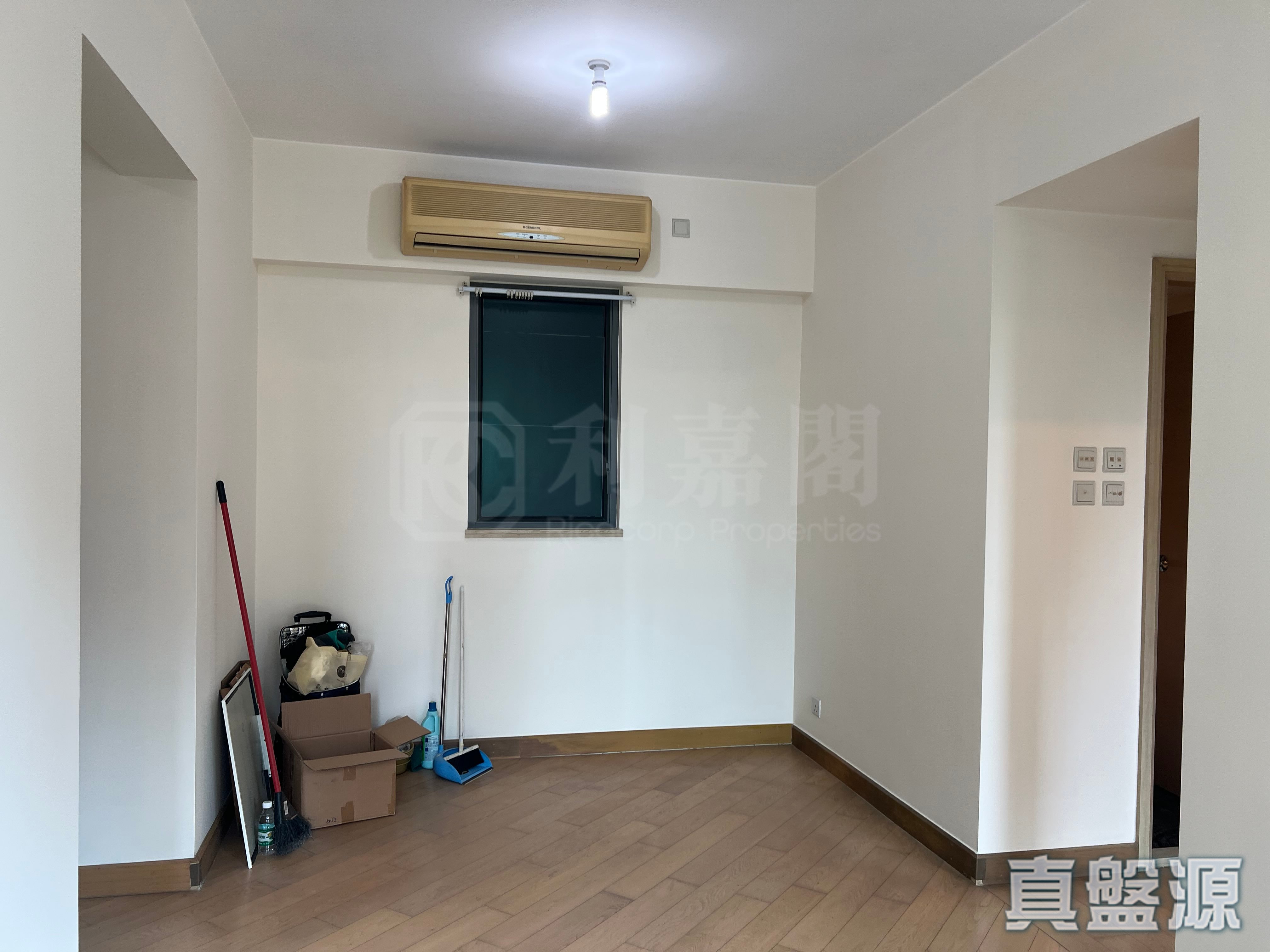 YOHO TOWN PHASE 2 YOHO MIDTOWN - Block M2 Low Floor Zone Flat F Yuen Long