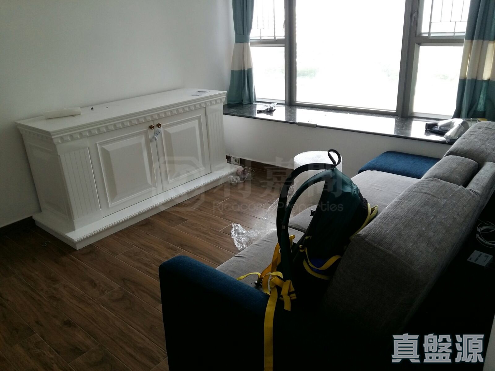 YOHO TOWN PHASE 1 - Block 1 Medium Floor Zone Flat A Yuen Long