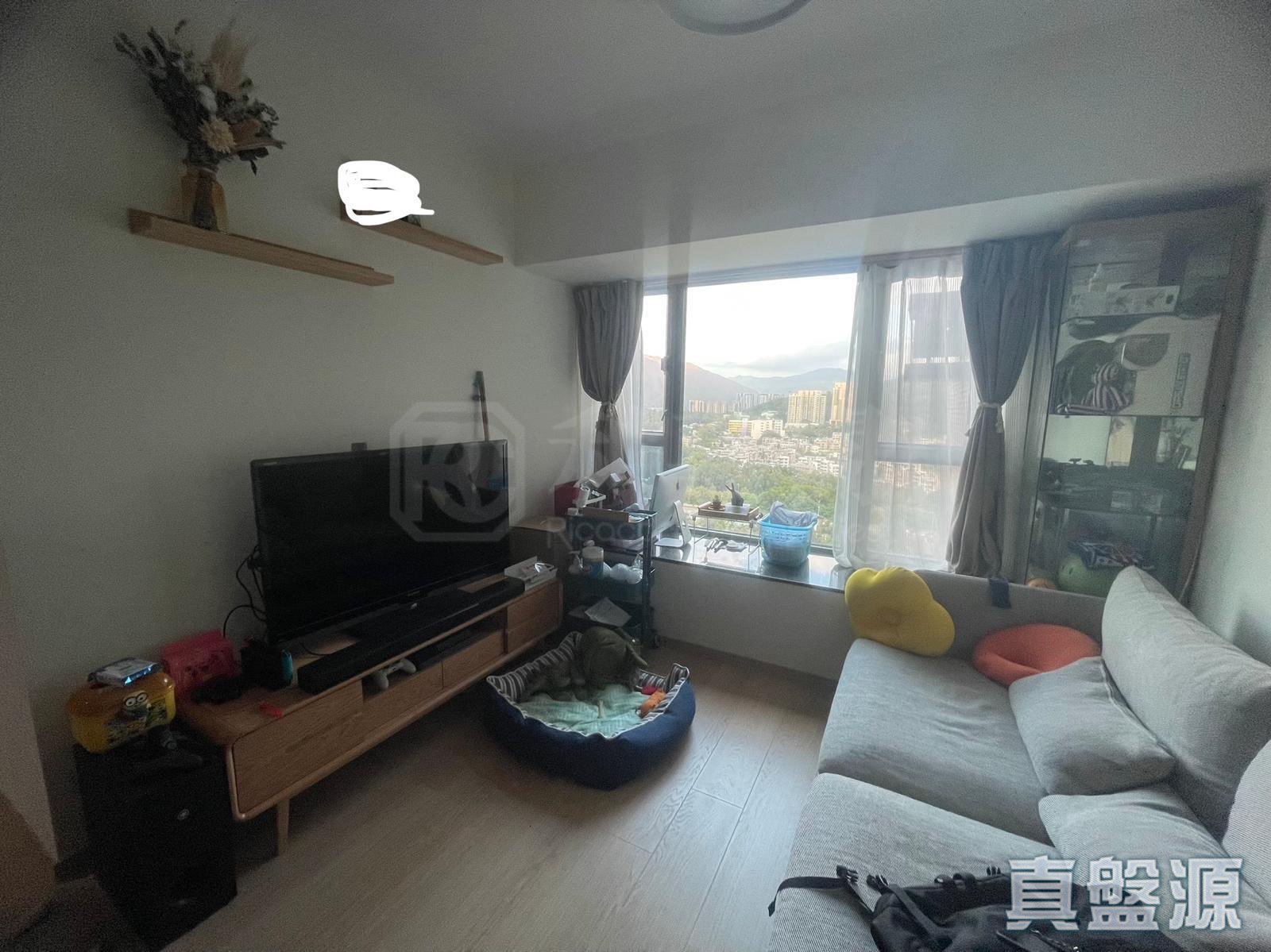 YOHO TOWN PHASE 1 - Block 5 High Floor Zone Flat E Yuen Long