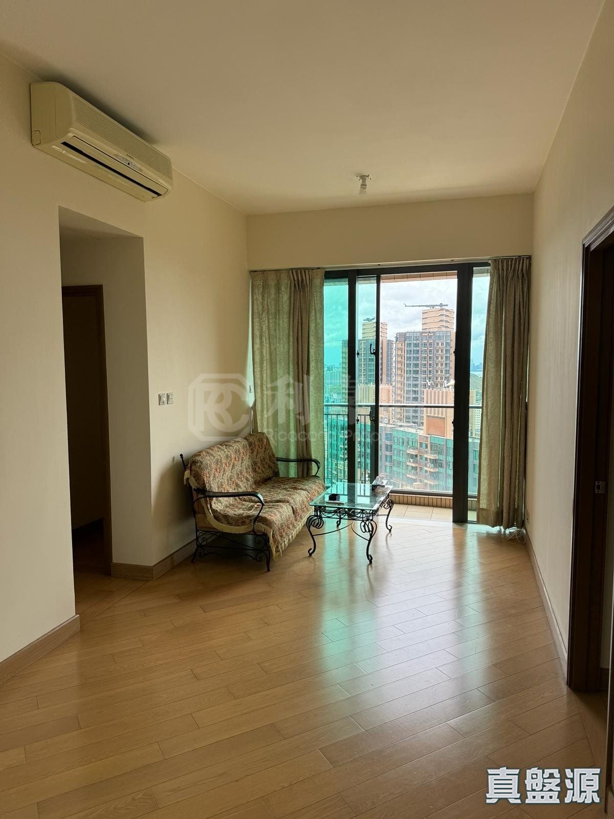 YOHO TOWN PHASE 2 YOHO MIDTOWN - Block M8 Very High Floor Zone Flat F Yuen Long