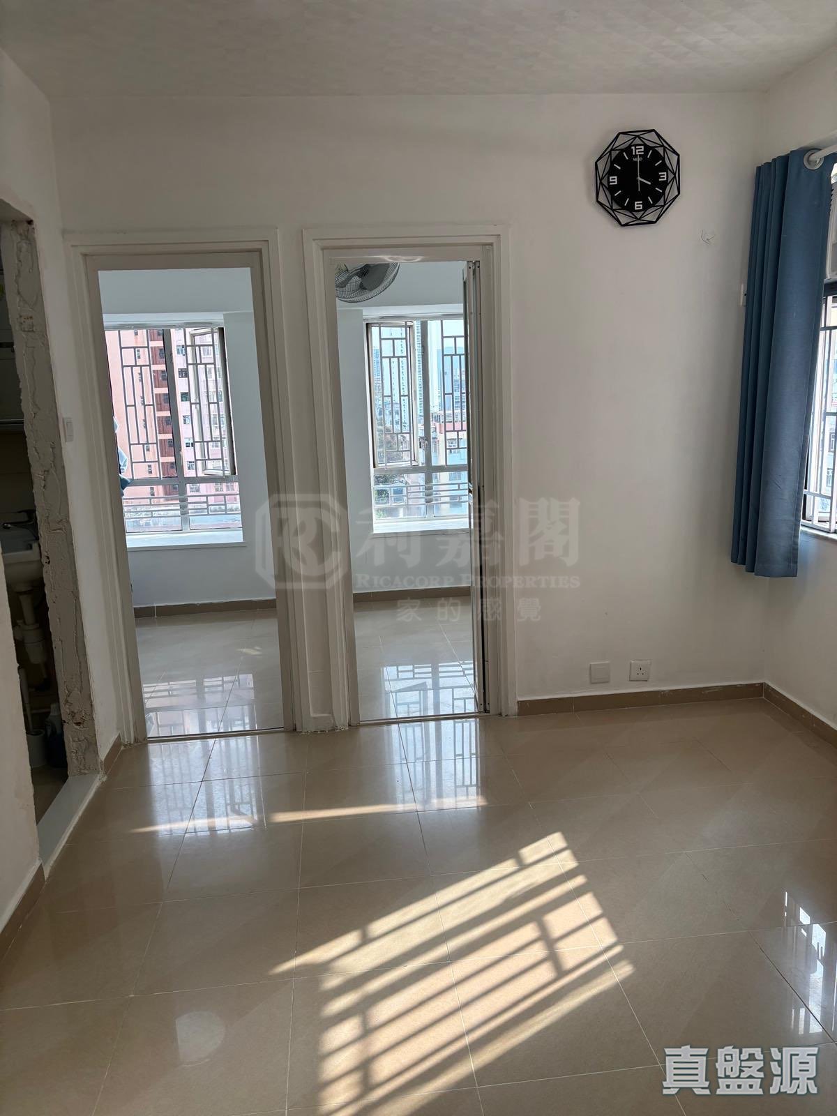 富来花园 A座 中层 4室 元朗