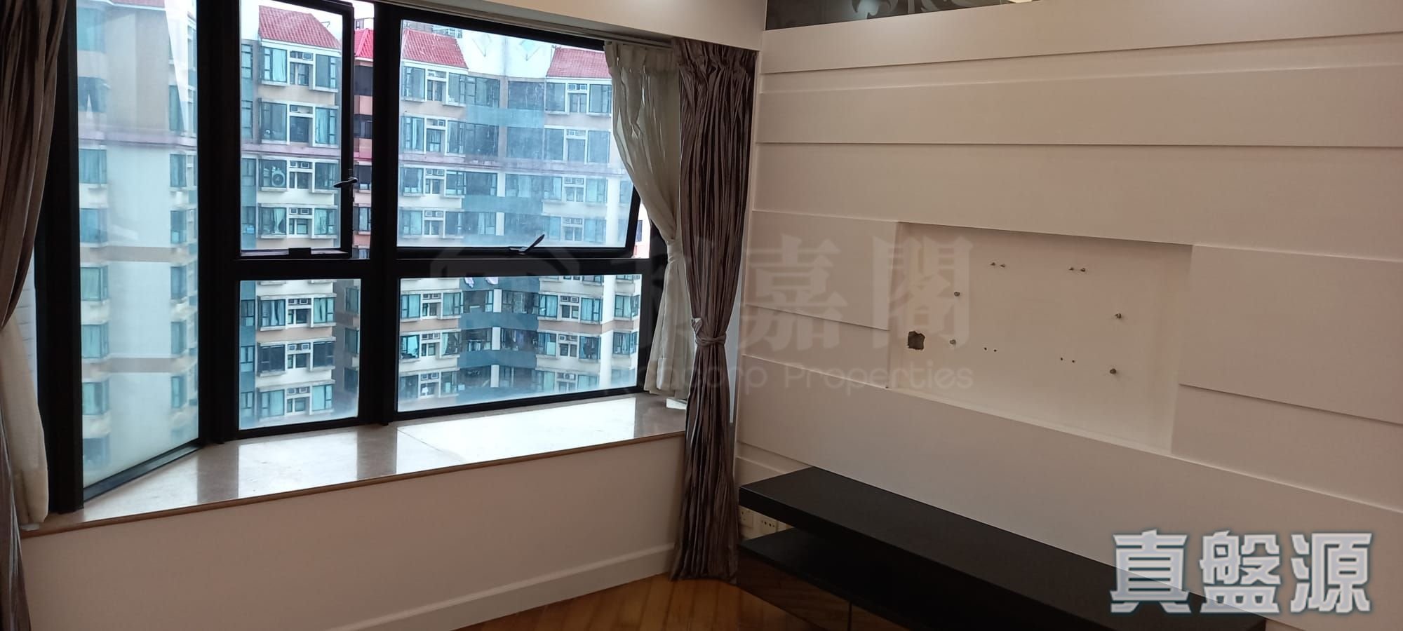 VILLA BY THE PARK BLOCK 3 Medium Floor Zone Flat C Yuen Long