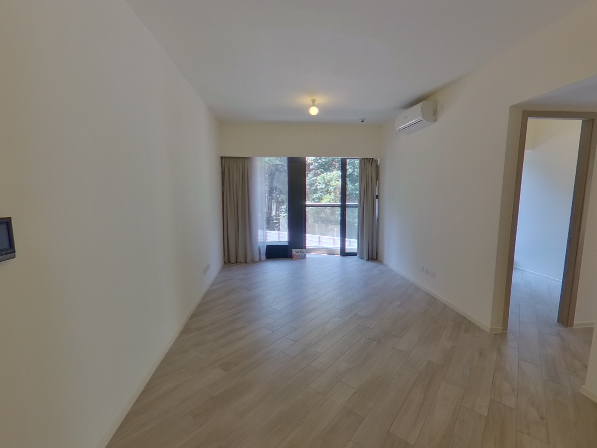 FLEUR PAVILIA TWR 02 North Point L 1827340 For Buy