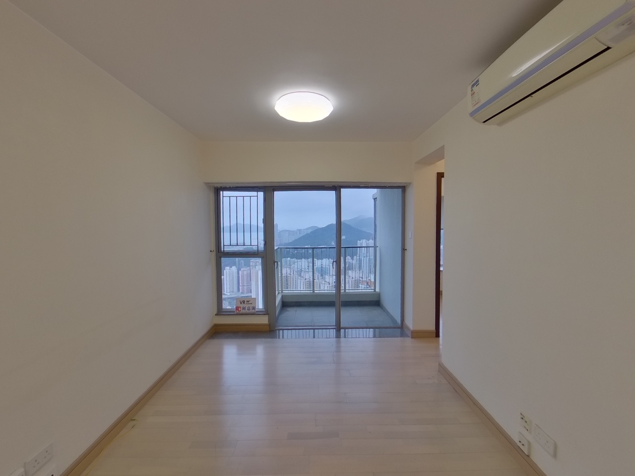 嘉亨灣 1座 極高層 F室 西灣河/筲箕灣