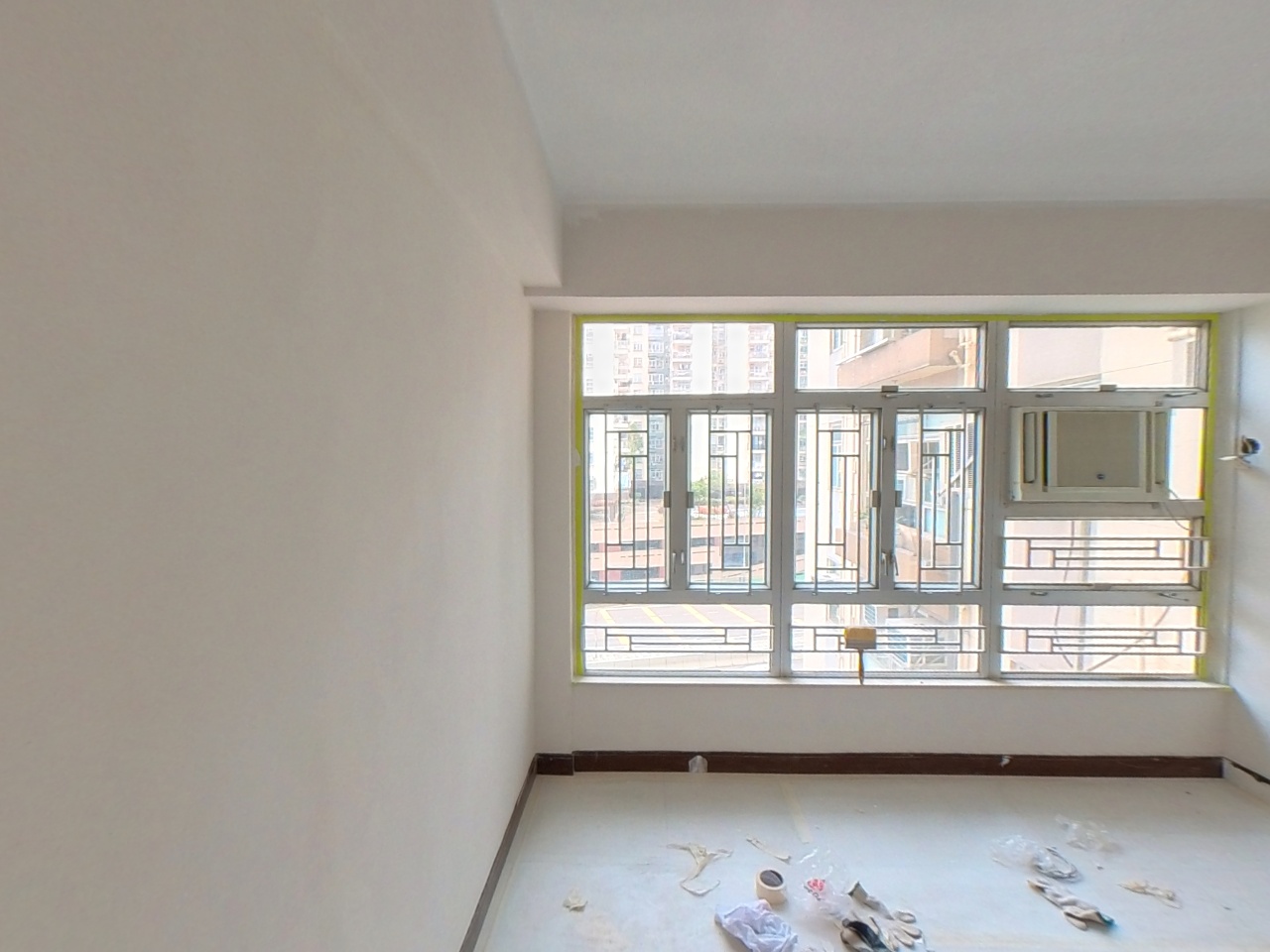 美孚新邨 1期 百老匯街15-17號 中層 A室 美孚/華景