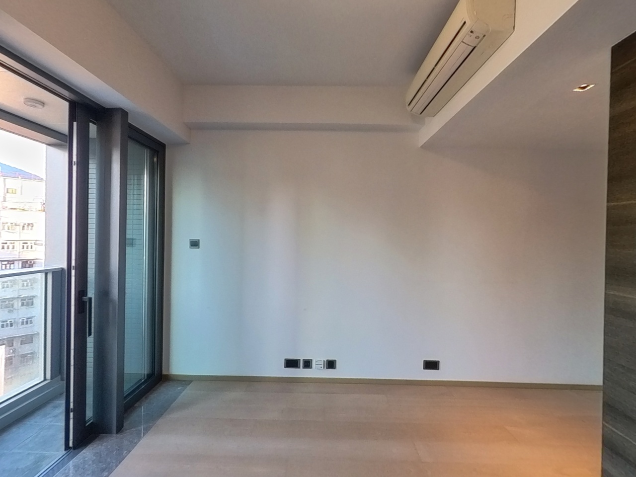 THE CAMPTON Low Floor Zone Flat M West Kowloon