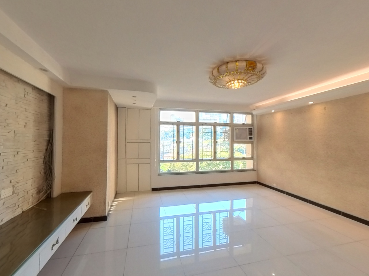 美孚新邨 7期 荔湾道10-12号 中层 B室 美孚/华景