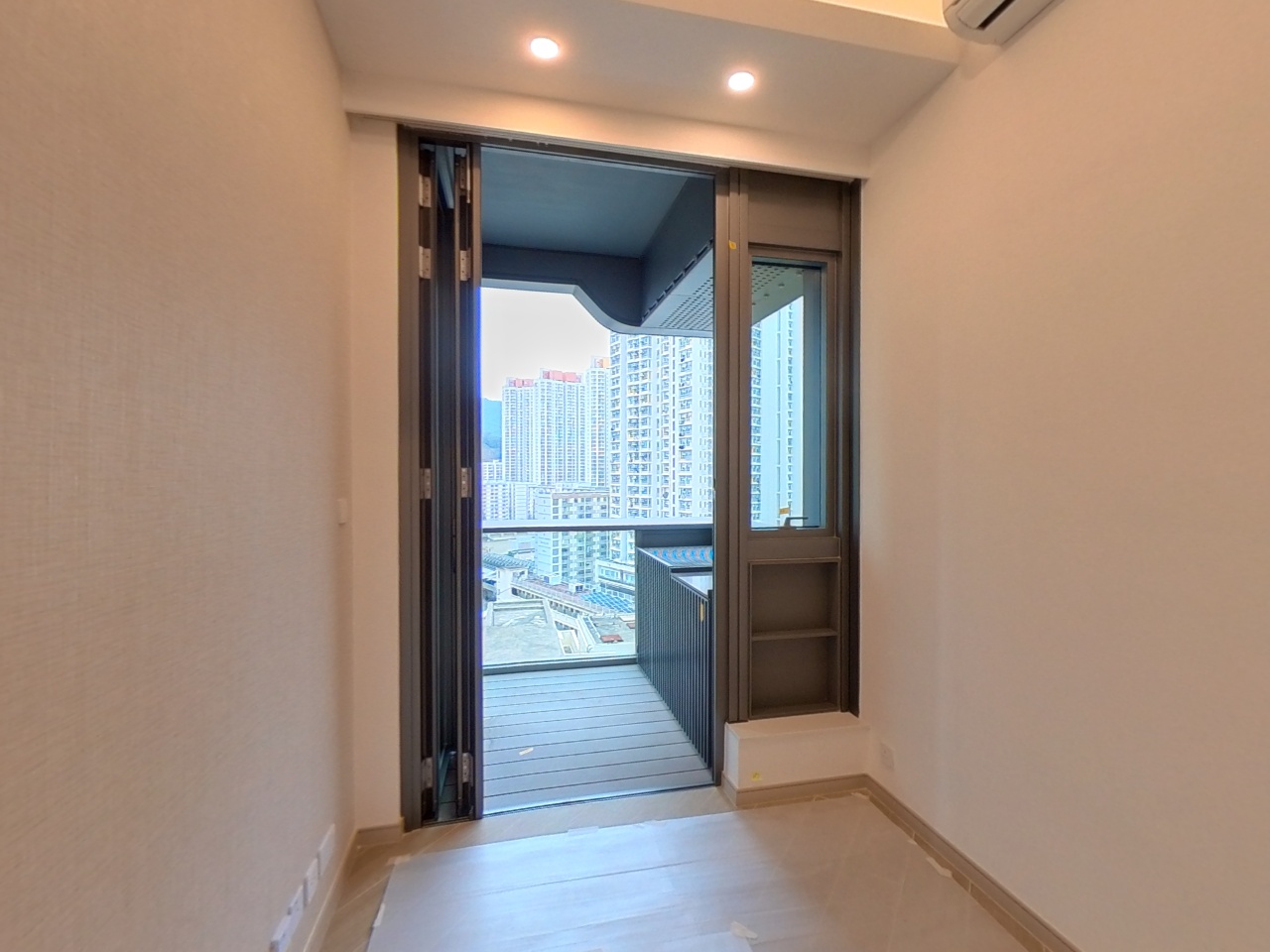 晓柏峰 B座 高层 B5室 西九龙