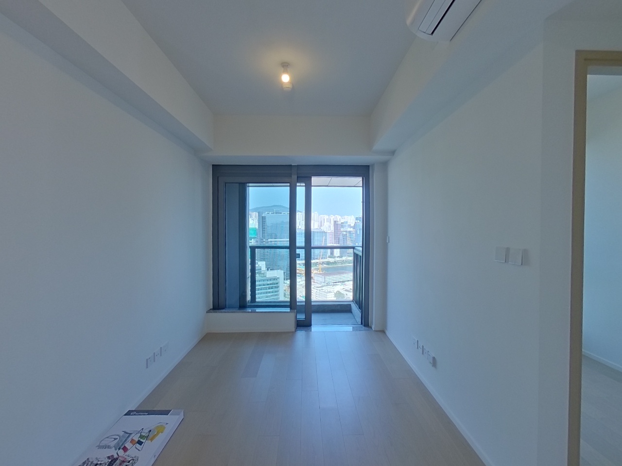 DOUBLE COAST PHASE 1 DOUBLE COAST I - Tower 3 Very High Floor Zone Flat A To Kwa Wan/Kowloon City/Kai Tak/San Po Kong