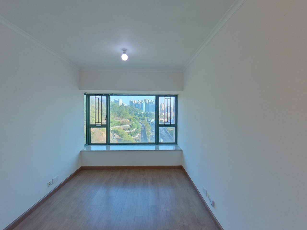 盈暉臺 3座 中層 G室 美孚/華景