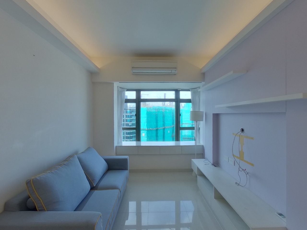 ROYAL PENINSULA BLOCK 3 High Floor Zone Flat B Hung Hom/Whampoa/Laguna Verde