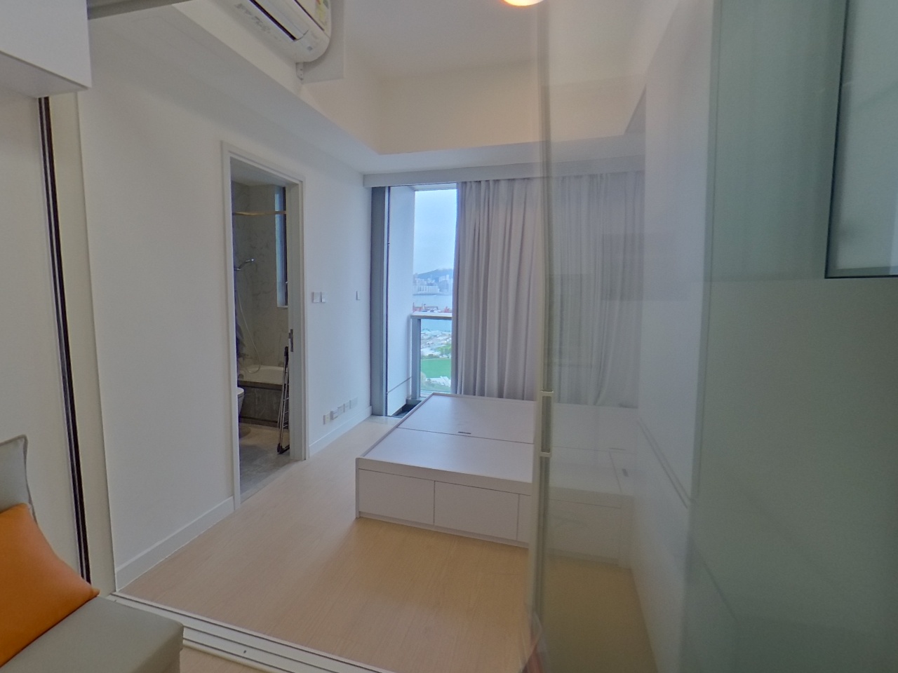 MONACO PHASE 1 - Tower 2b Very High Floor Zone Flat F To Kwa Wan/Kowloon City/Kai Tak/San Po Kong