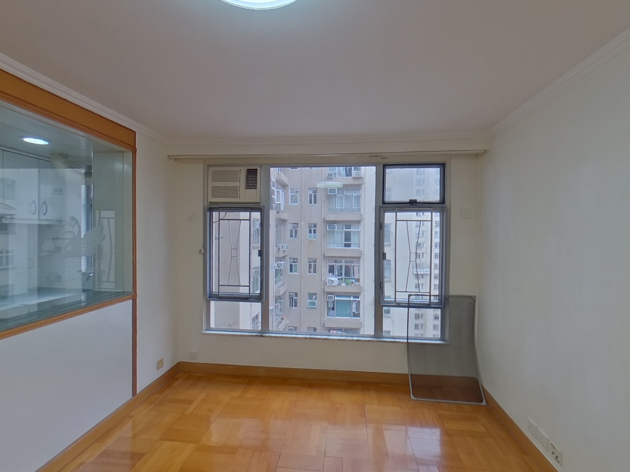 MEI FOO SUN CHUEN PHASE 3 - 41-43 Broadway High Floor Zone Flat D Mei Foo/Wonderland Villas