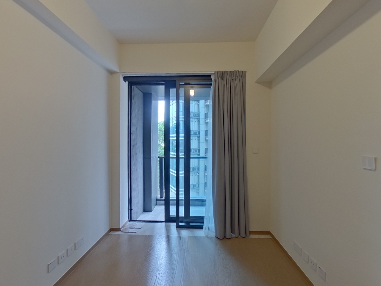 ONMANTIN PHASE 2B - Tower 6 (6a) Medium Floor Zone Flat E Ho Man Tin/Kings Park/Kowloon Tong/Yau Yat Tsuen