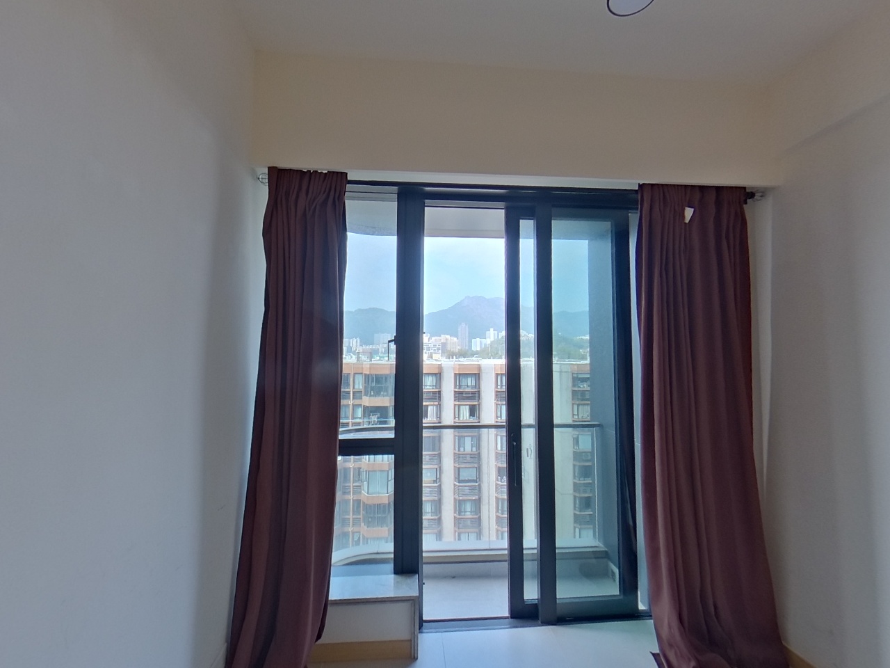 10 LASALLE High Floor Zone Flat D Ho Man Tin/Kings Park/Kowloon Tong/Yau Yat Tsuen