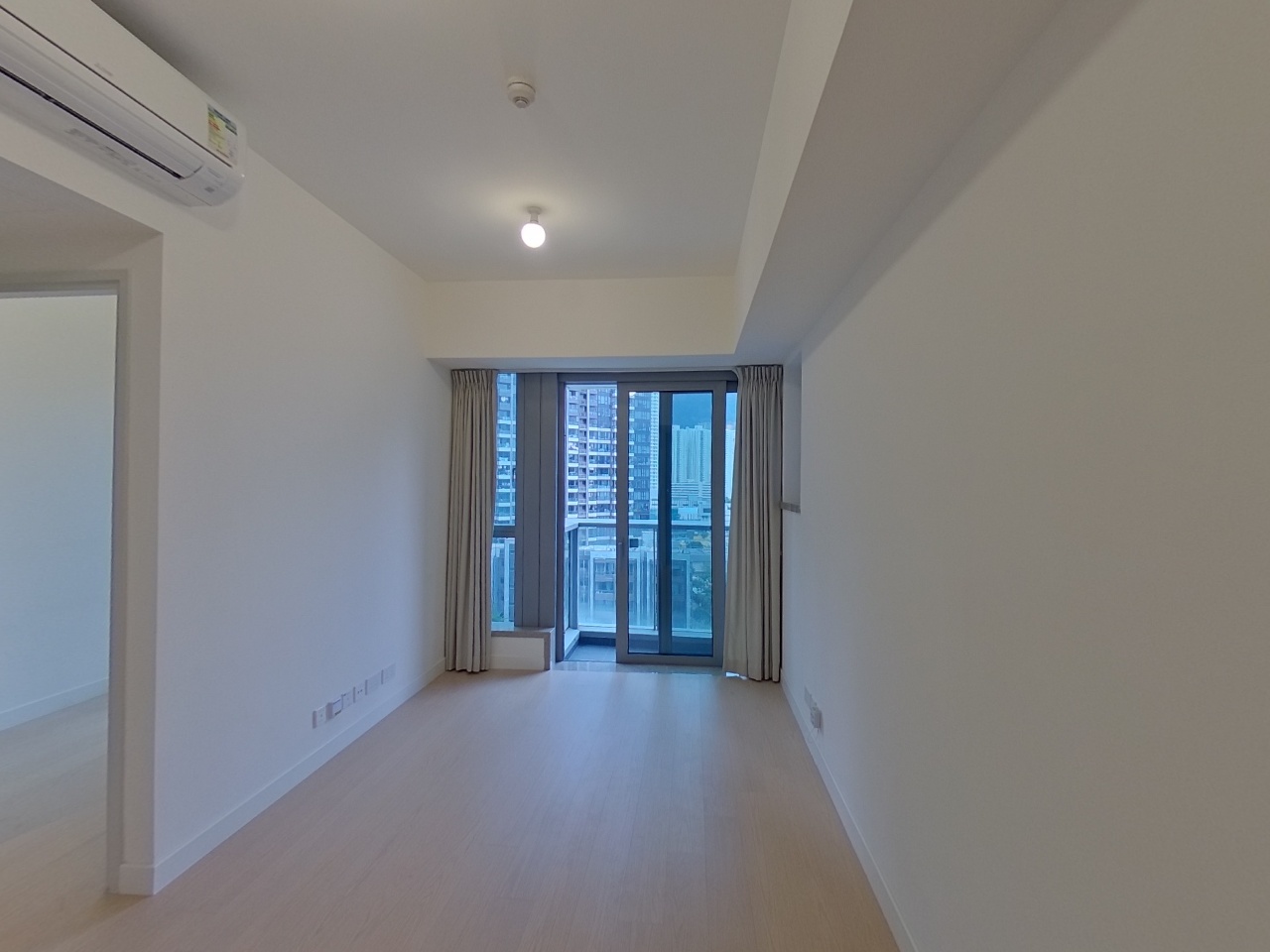 MONACO PHASE 2 GRANDE MONACO - Tower 1a Medium Floor Zone Flat C To Kwa Wan/Kowloon City/Kai Tak/San Po Kong