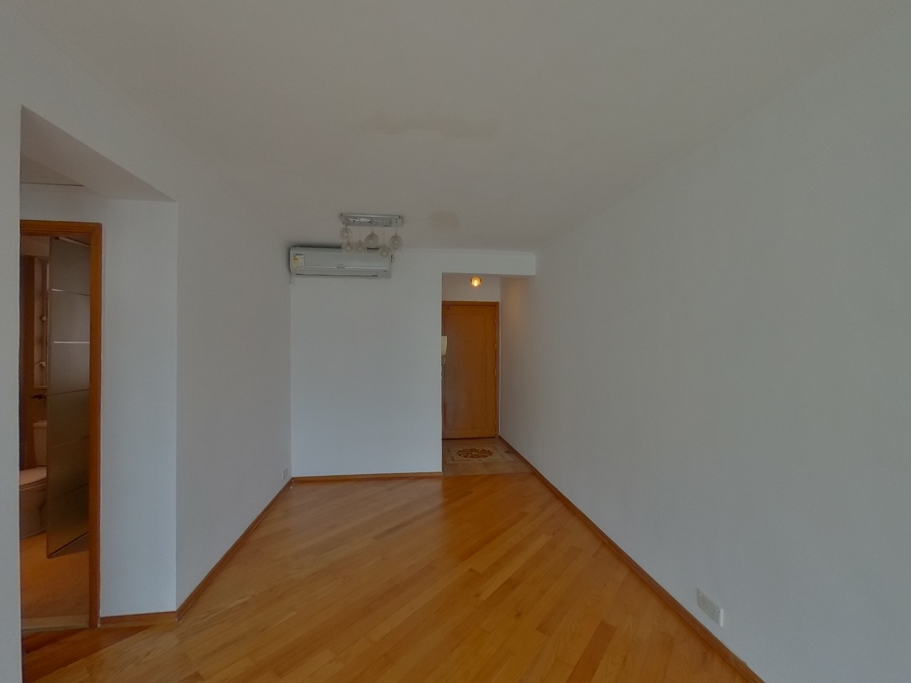 LAGUNA VERDE PHASE 1 GREEN WOOD - Tower 5 High Floor Zone Flat H Hung Hom/Whampoa/Laguna Verde