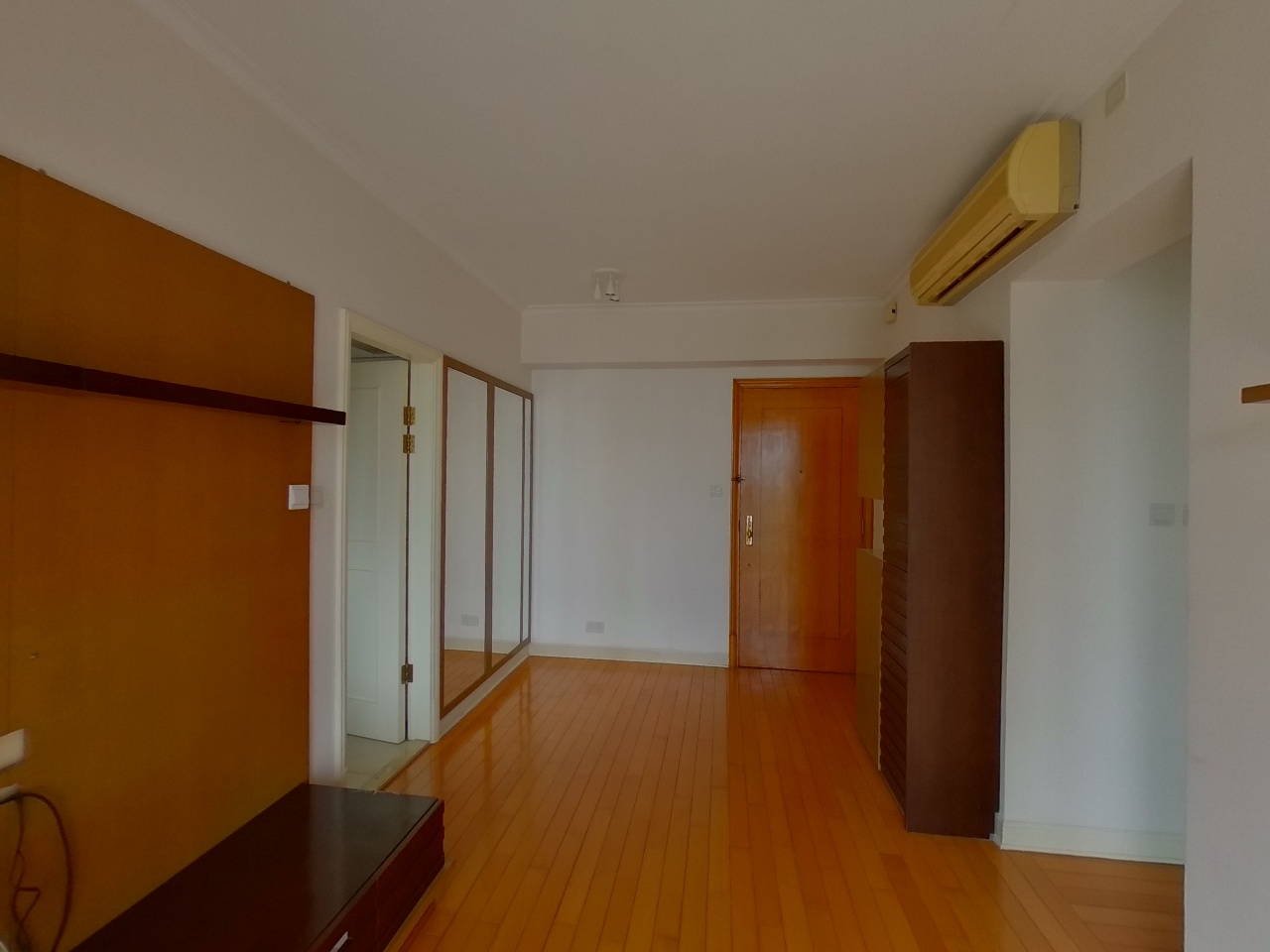BANYAN GARDEN PHASE 3 - Tower 5 Medium Floor Zone Flat A West Kowloon