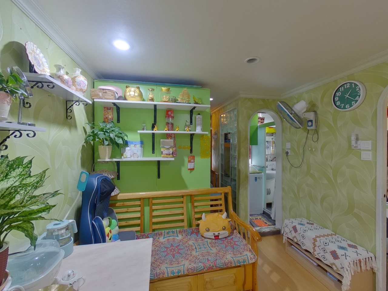 南邦大廈 C室 西九龍