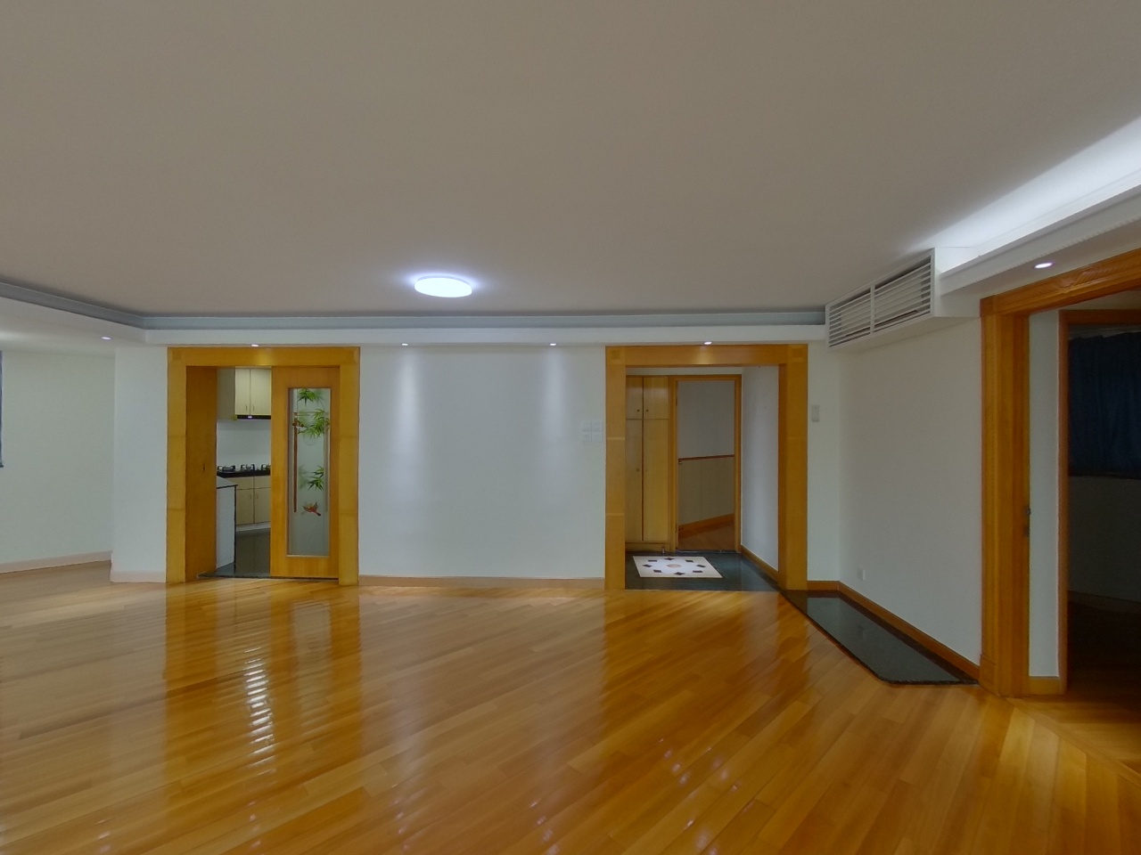 LAGUNA VERDE PHASE 4 LAGUNA GRANDE - Tower 21 Very High Floor Zone Flat CD Hung Hom/Whampoa/Laguna Verde