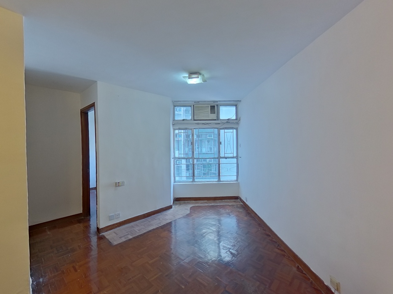 黄埔花园 2期 锦桃苑 13座 中层 C室 红磡/黄埔/海逸