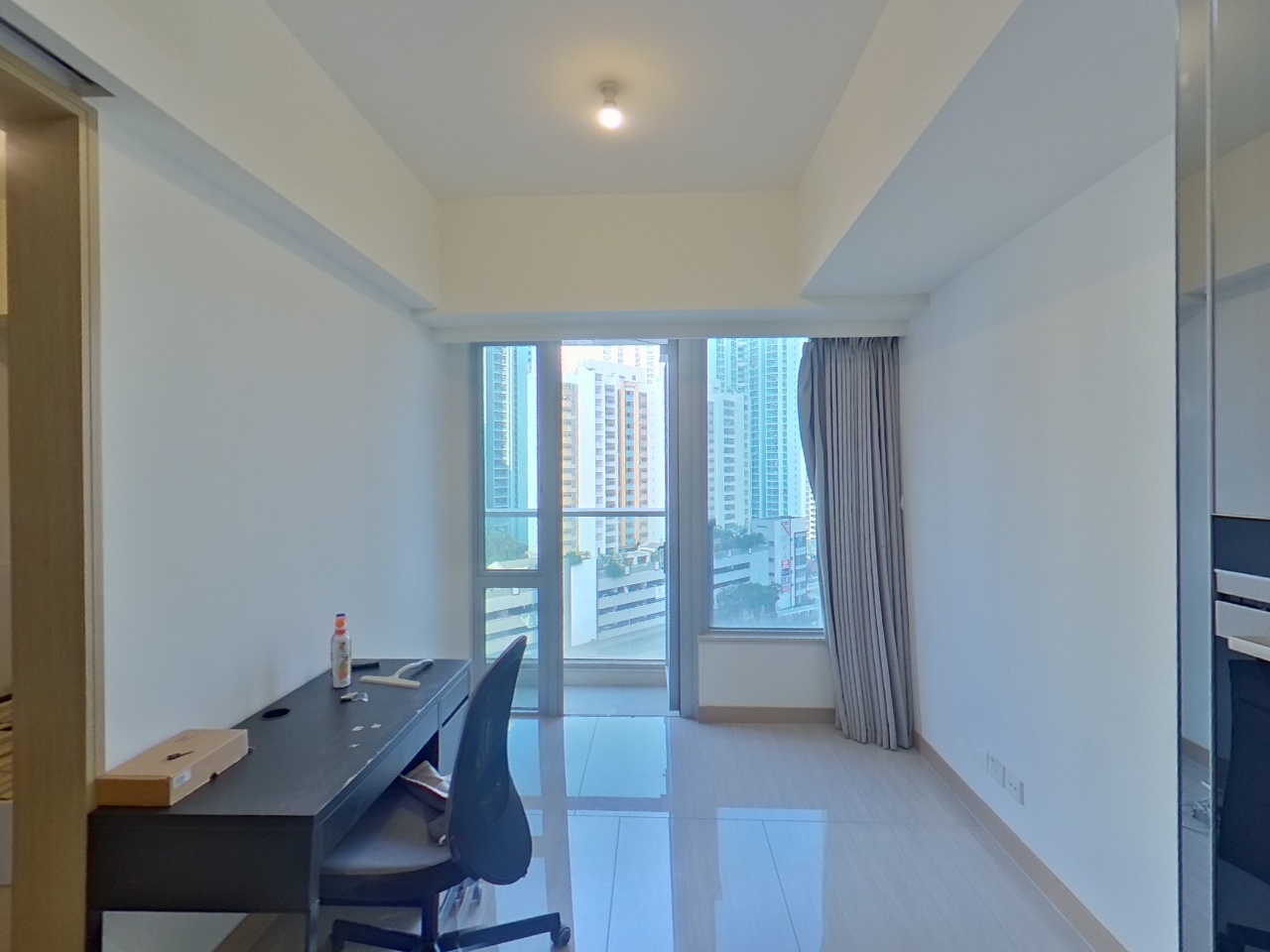 CULLINAN WEST PHASE 5 CULLINAN WEST III - Tower 8 Low Floor Zone Flat F Olympic Station/Nam Cheong