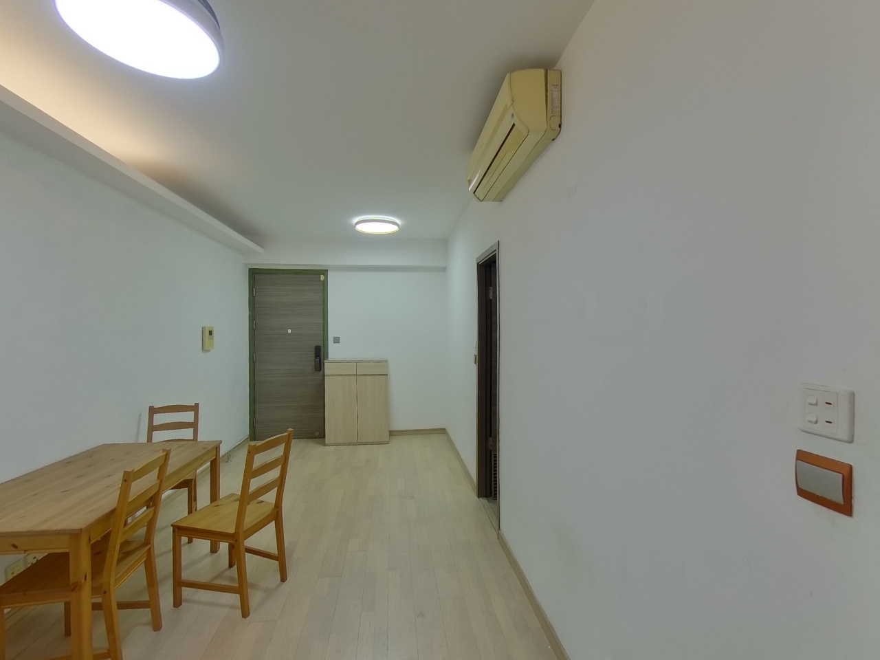 星汇居 2座 低层 D室 西九龙