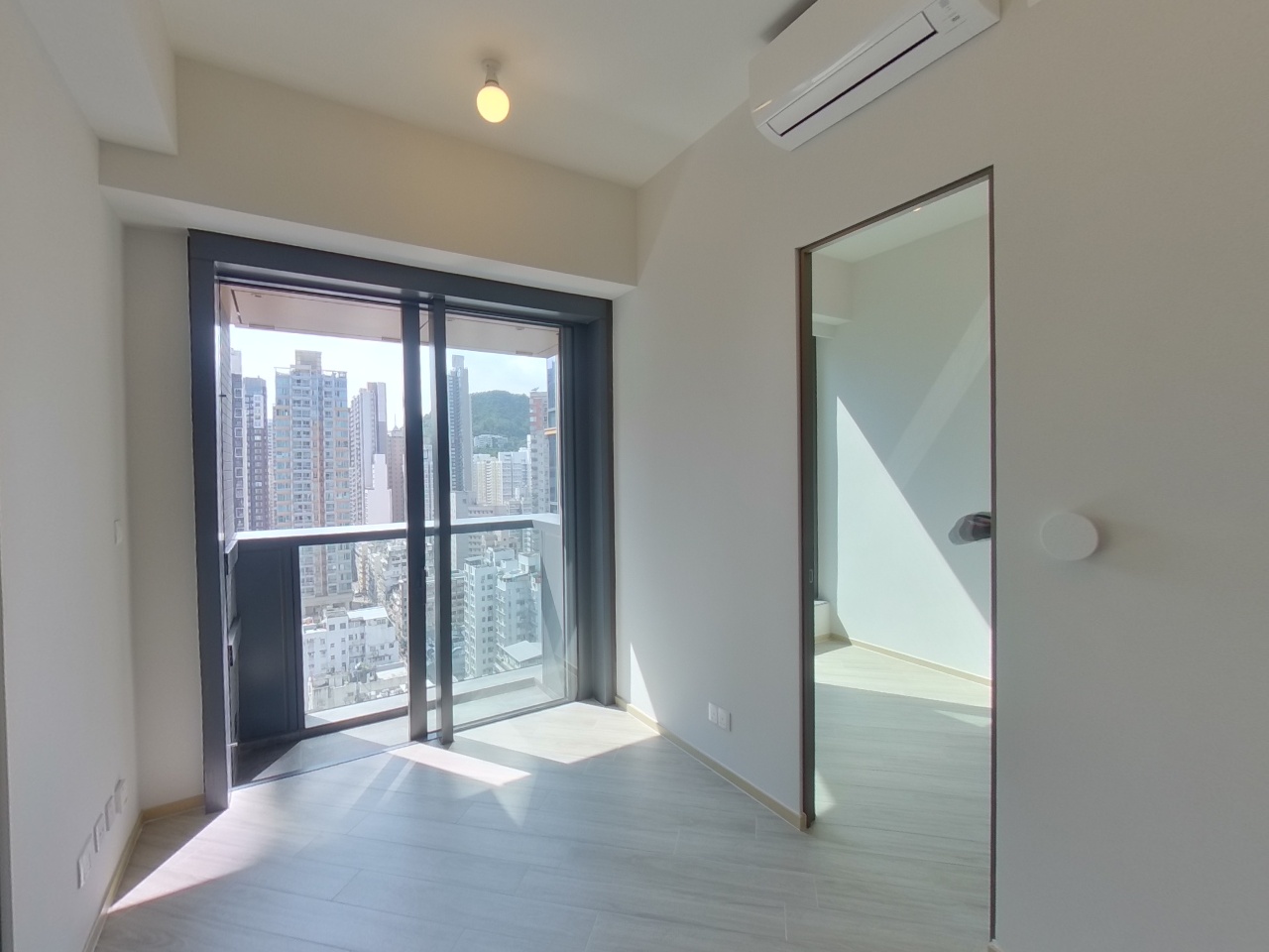 THE HARMONIE High Floor Zone Flat D West Kowloon