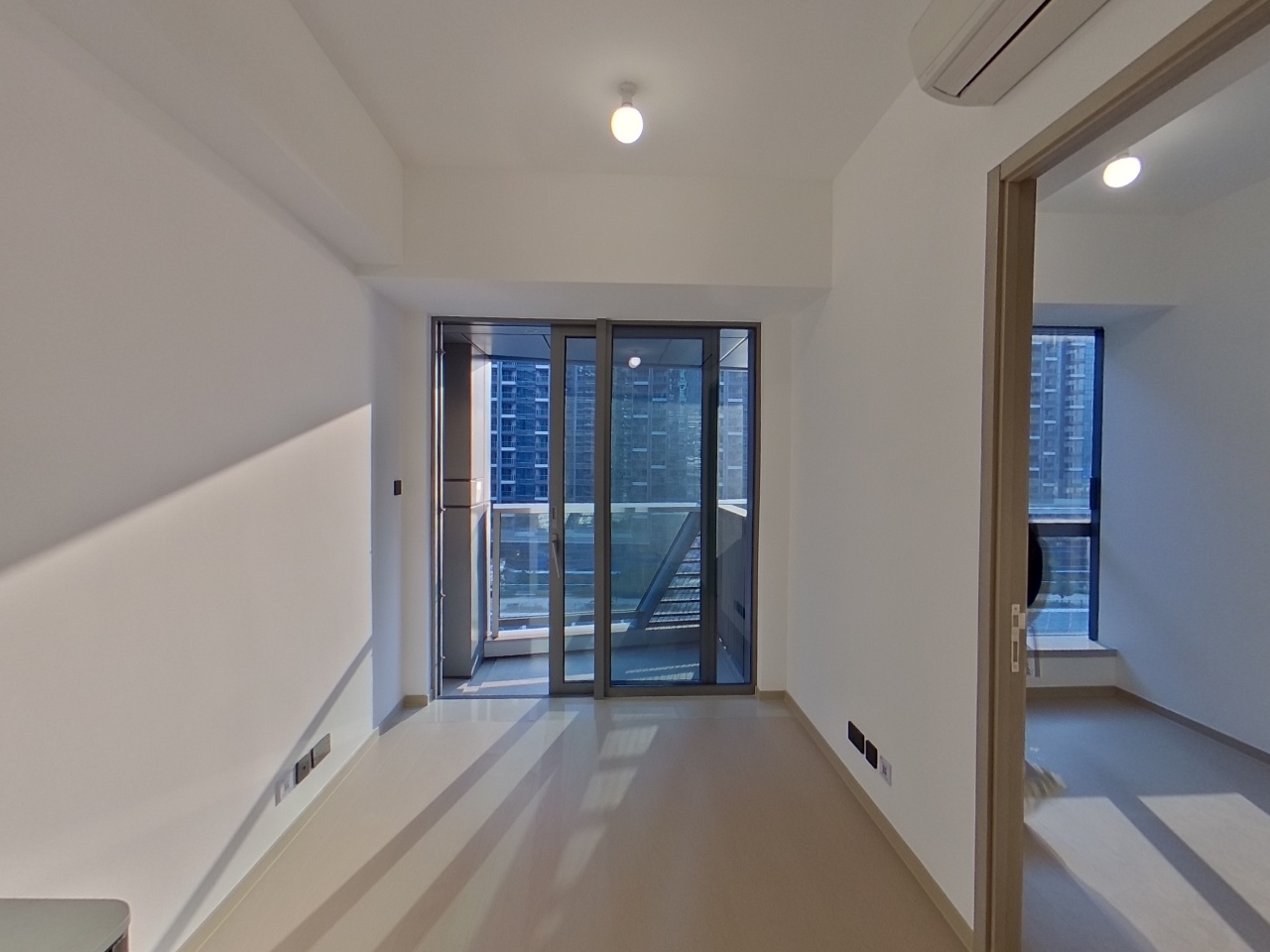 KT MARINA PHASE 1 - Tower 2a Low Floor Zone Flat H To Kwa Wan/Kowloon City/Kai Tak/San Po Kong