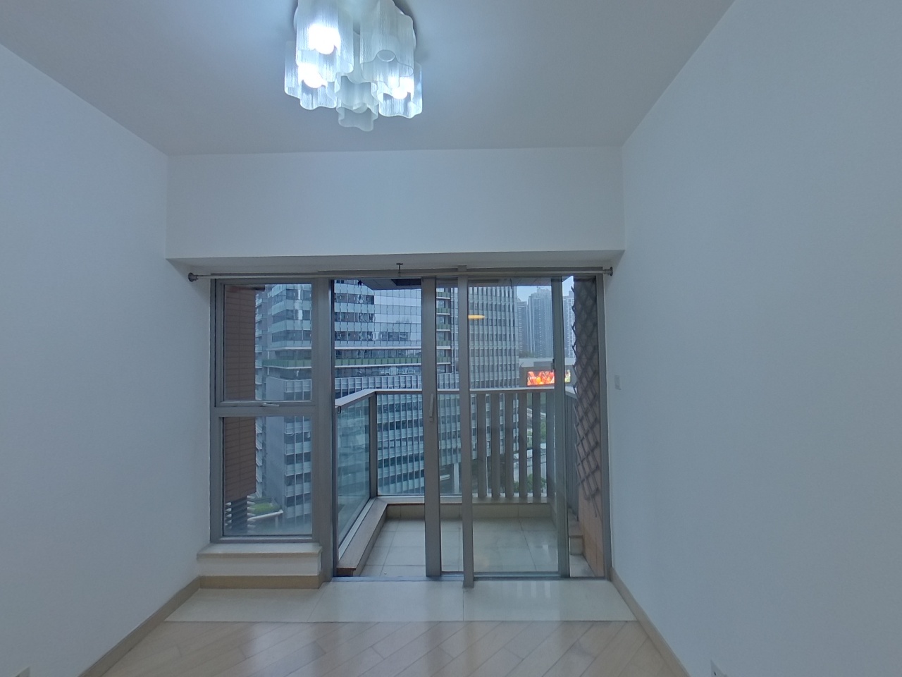 THE LATITUDE TOWER 7 Low Floor Zone Flat C To Kwa Wan/Kowloon City/Kai Tak/San Po Kong