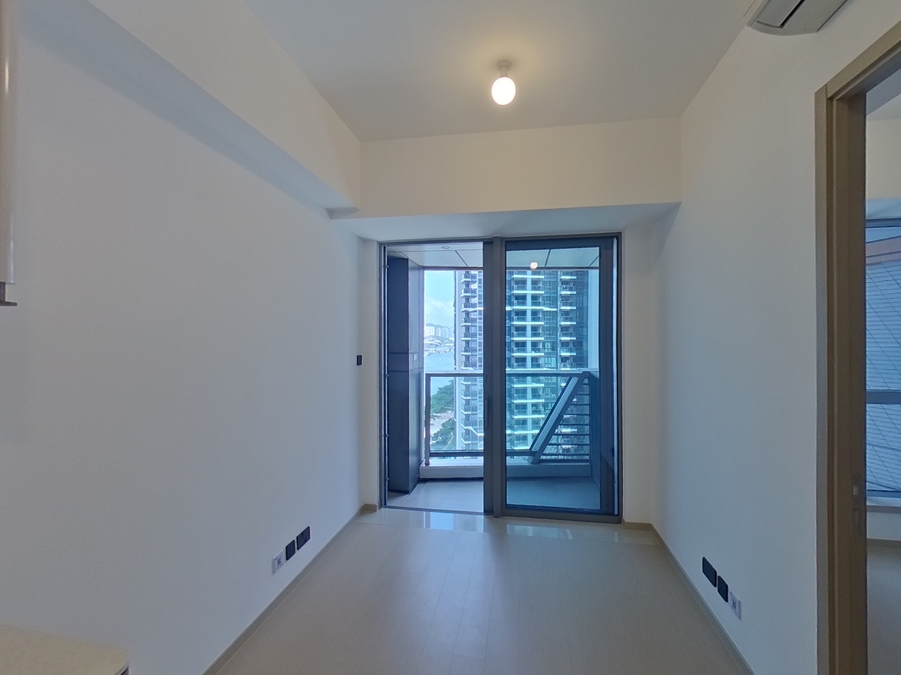 KT MARINA PHASE 1 - Tower 2c Medium Floor Zone Flat D To Kwa Wan/Kowloon City/Kai Tak/San Po Kong