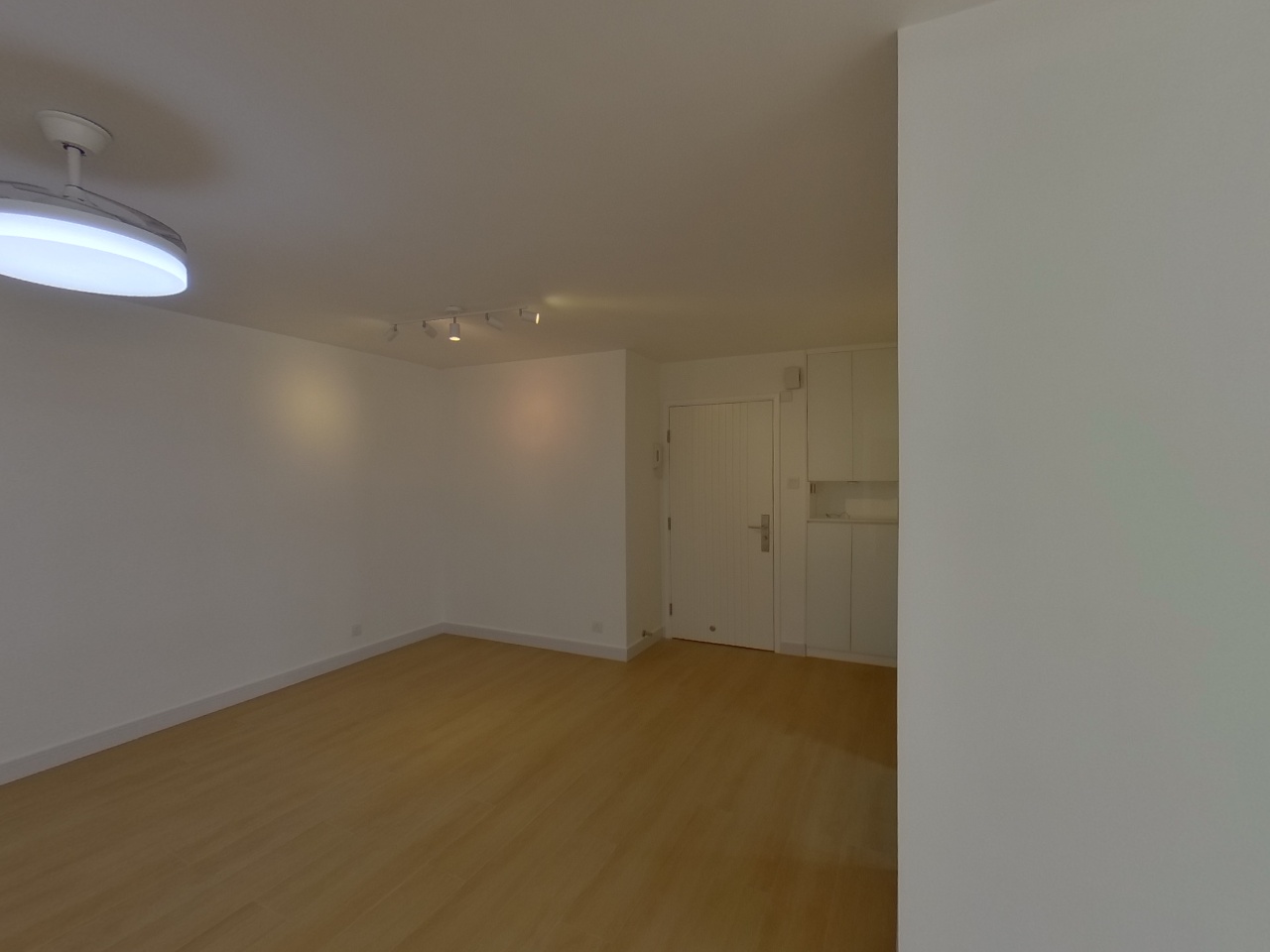 美孚新邨 7期 萬事達廣場9-11號 低層 D室 美孚/華景