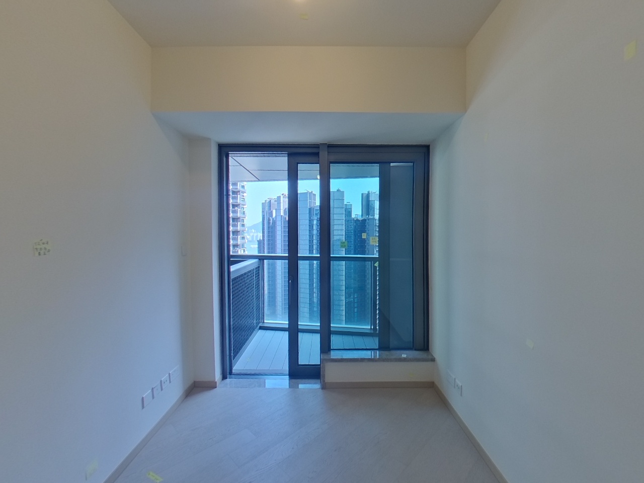 ONE VICTORIA TOWER 2B High Floor Zone Flat F To Kwa Wan/Kowloon City/Kai Tak/San Po Kong