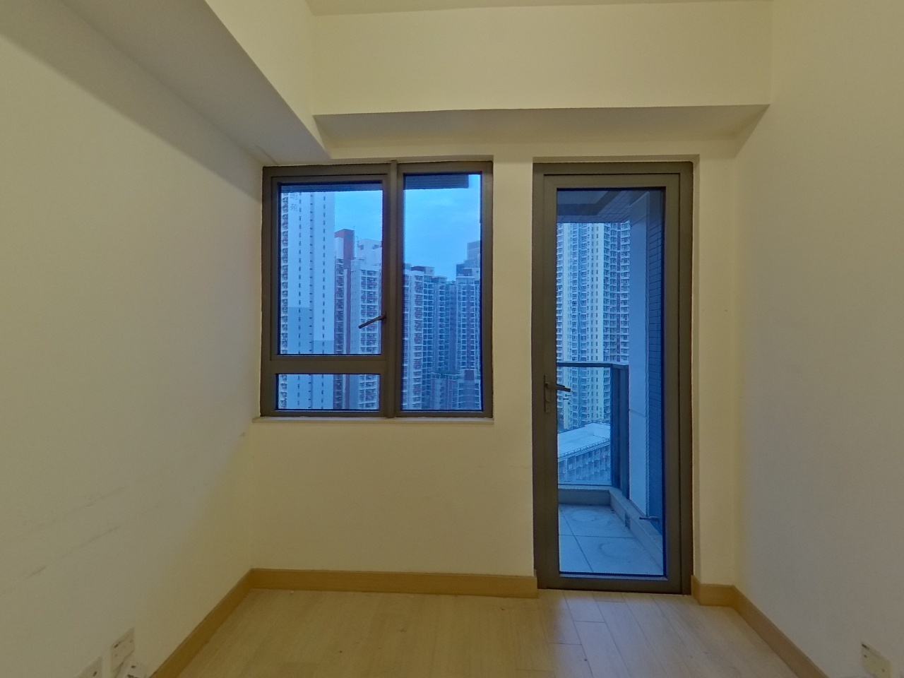 天寰 天海汇3座 中层 K室 土瓜湾/九龙城/新启德/新蒲岗