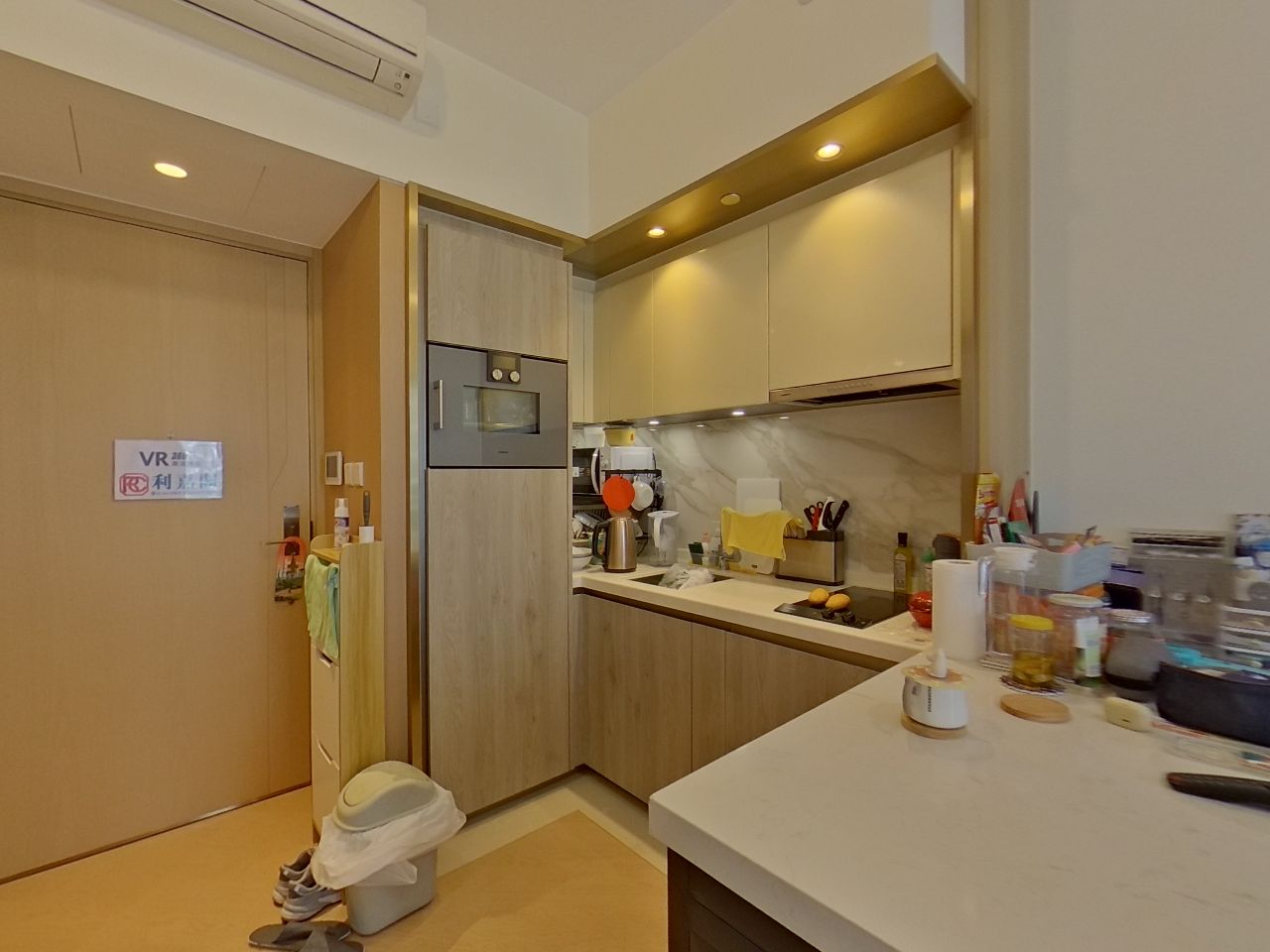 GRAND VICTORIA PHASE 3 - Tower 1 (1b) Medium Floor Zone Flat B Olympic Station/Nam Cheong