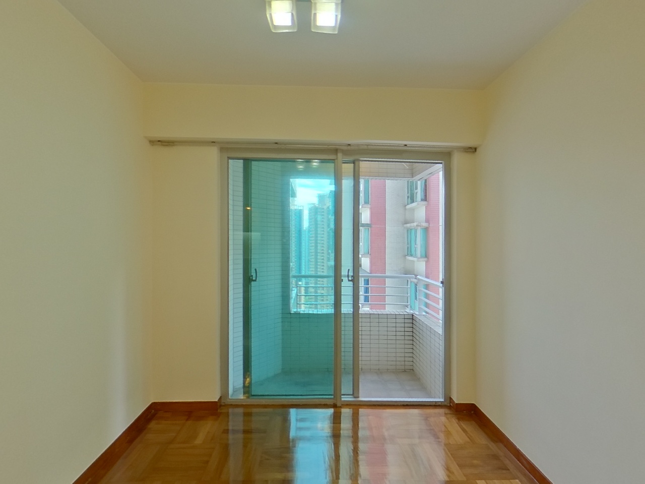 港灣豪庭 2期 9座 極高層 F室 奧運站/南昌