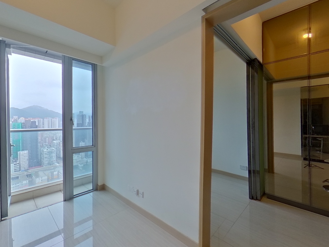 CULLINAN WEST PHASE 2A - Tower 1b High Floor Zone Flat C Olympic Station/Nam Cheong