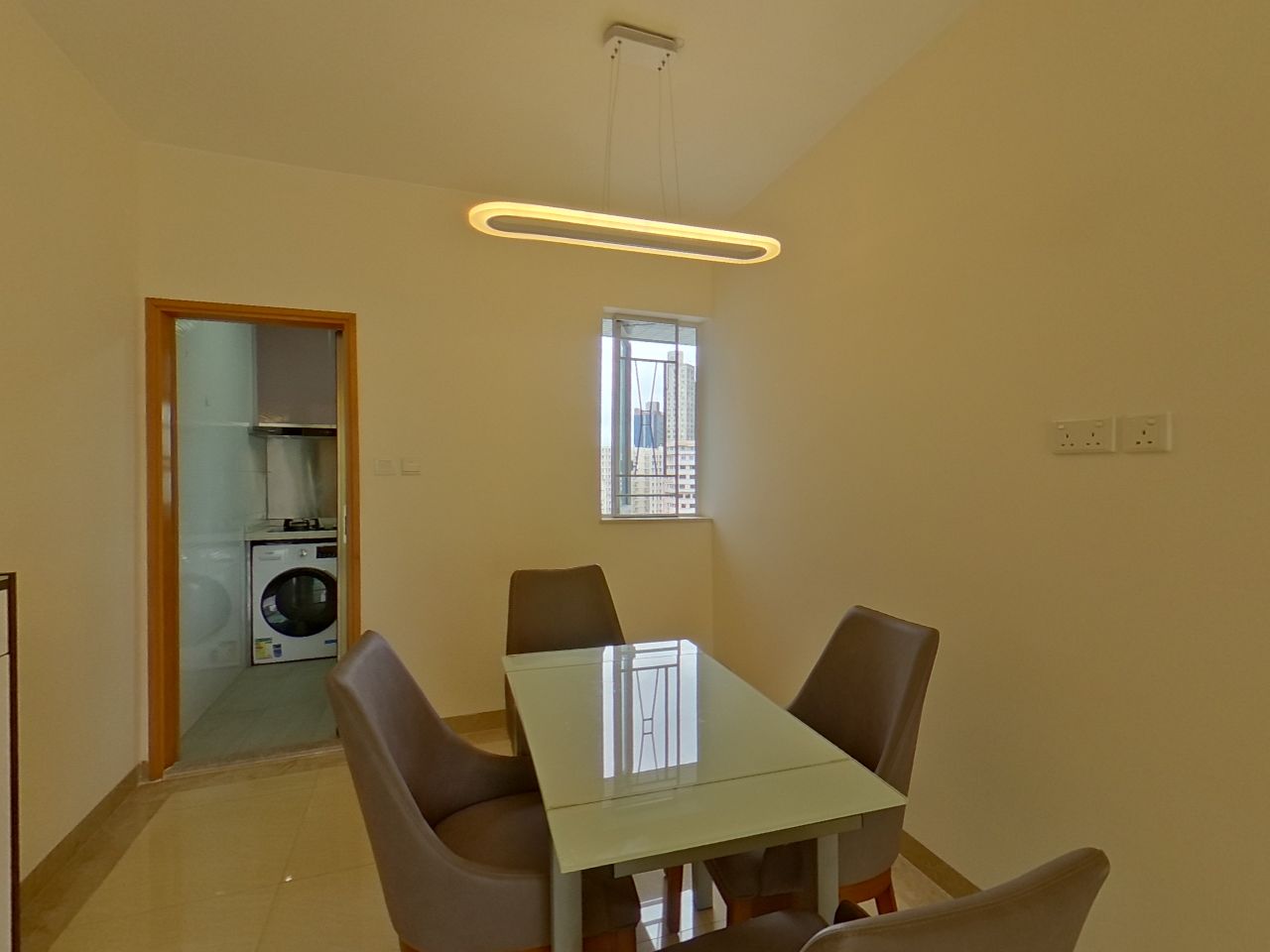 MOD595 Low Floor Zone Flat A Mong Kok/Yau Ma Tei