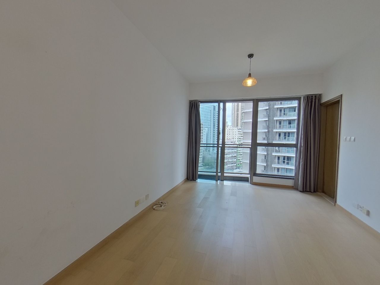 THE AUSTIN 1座 中層 E室 九龍站/尖沙咀/佐敦