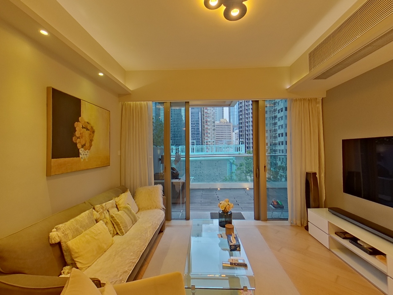 MACPHERSON PLACE TOWER 1B Low Floor Zone Flat F Mong Kok/Yau Ma Tei