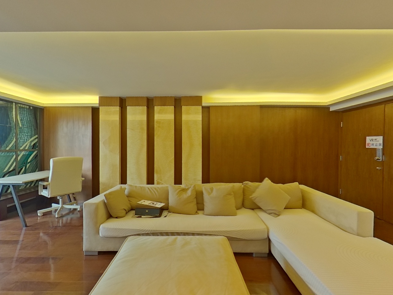 希爾頓大廈 B座 高層 九龍站/尖沙咀/佐敦