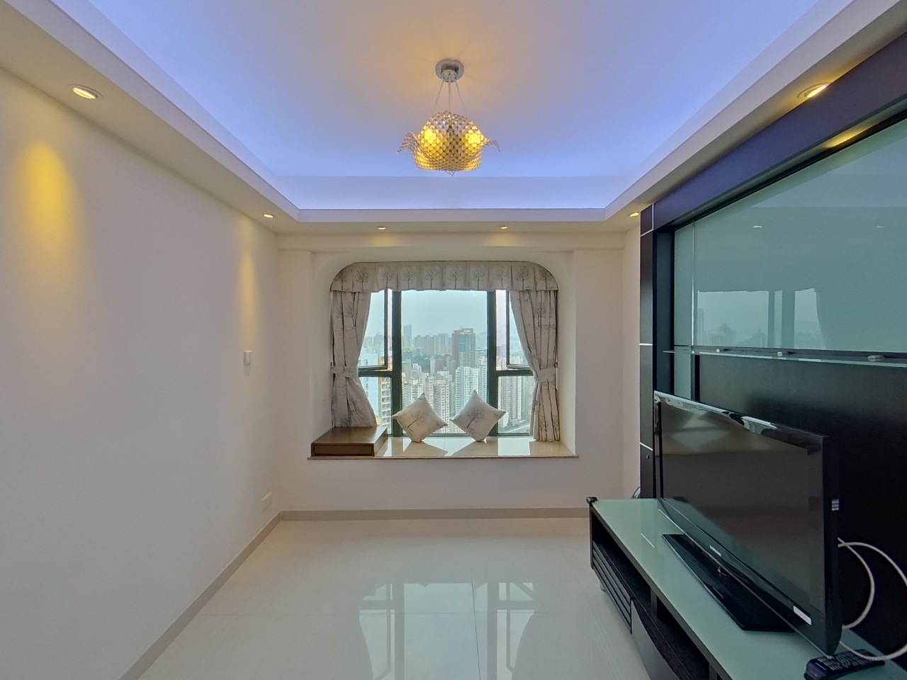 PARK AVENUE PHASE 1 - Tower 7 High Floor Zone Flat H Olympic Station/Nam Cheong