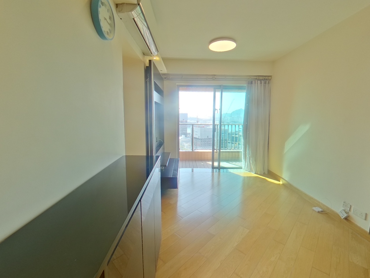 HARBOUR GREEN TOWER 6 High Floor Zone Flat E Olympic Station/Nam Cheong