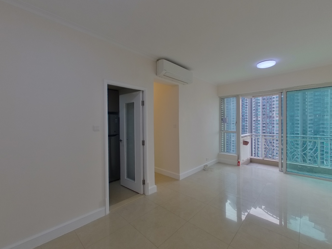 日出康城 1期 首都 米兰 (3座-左翼) 高层 LB室 将军澳