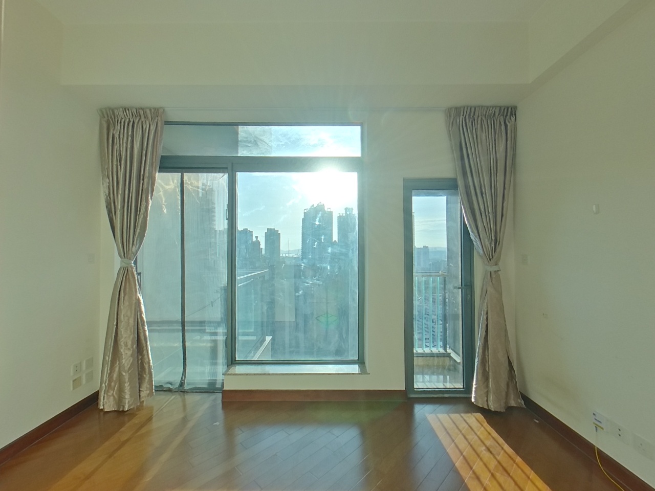 PARK SUMMIT TOWER 2 High Floor Zone Flat D Olympic Station/Nam Cheong
