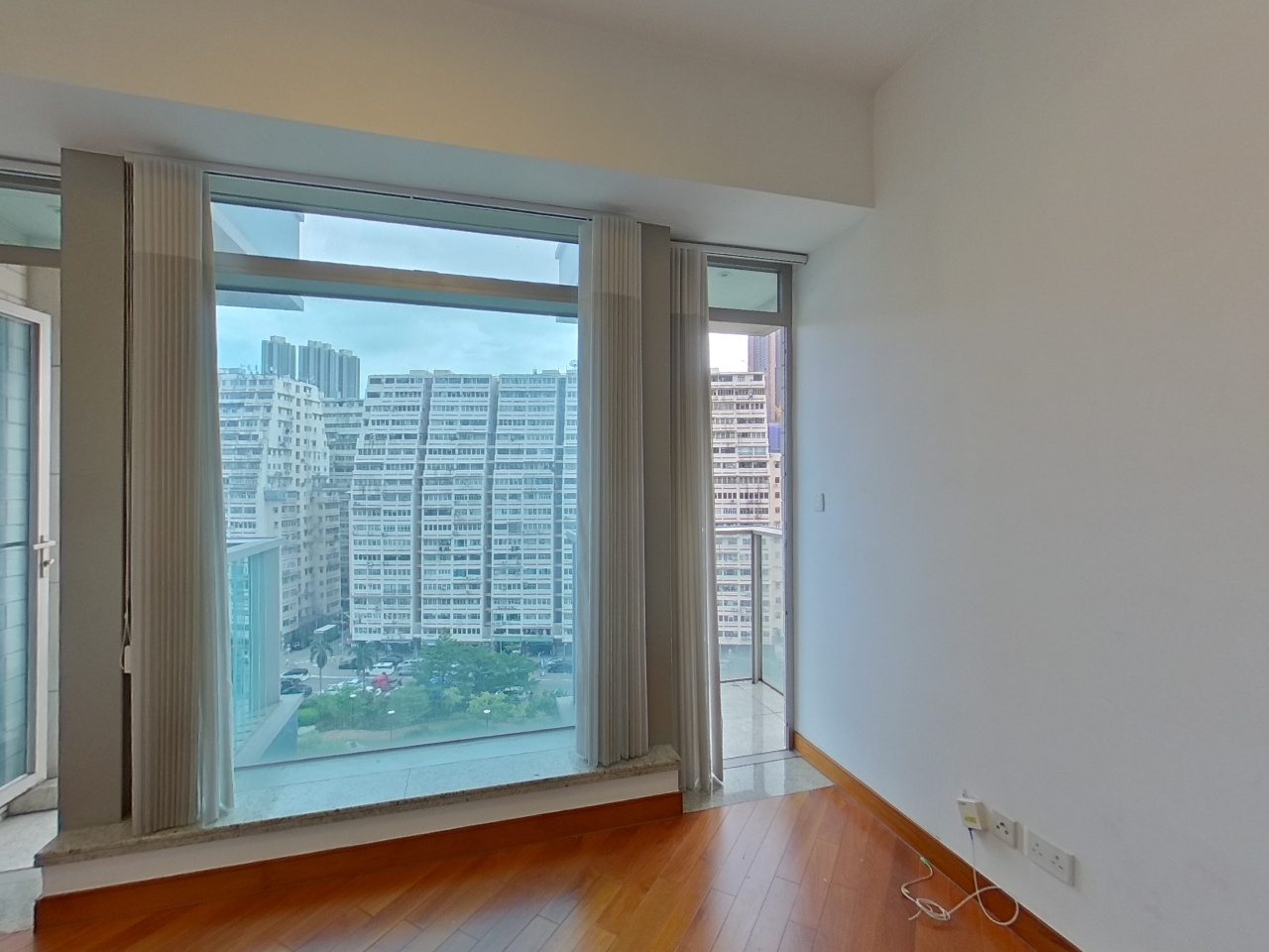 御金．国峰 7座 低层 C室 九龙站/尖沙咀/佐敦