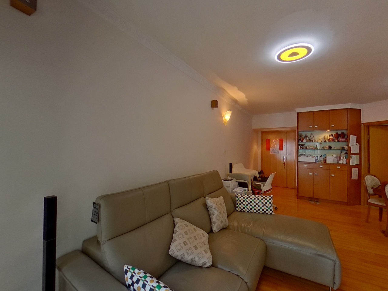 漾日居 1期 1座 极高层 E室 九龙站/尖沙咀/佐敦