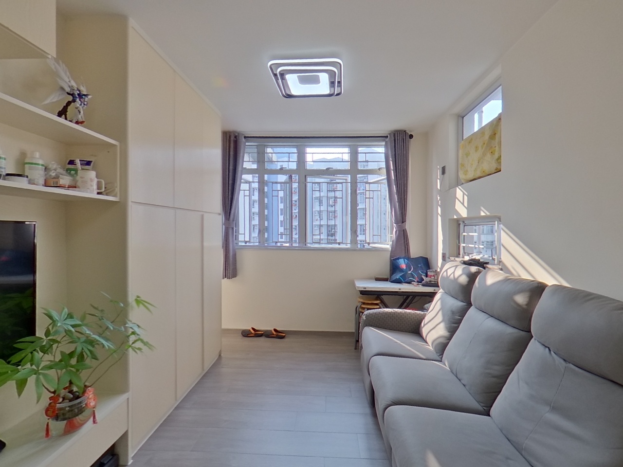 凯乐苑 E座 (凯曈阁) 极高层 10室 奥运站/南昌