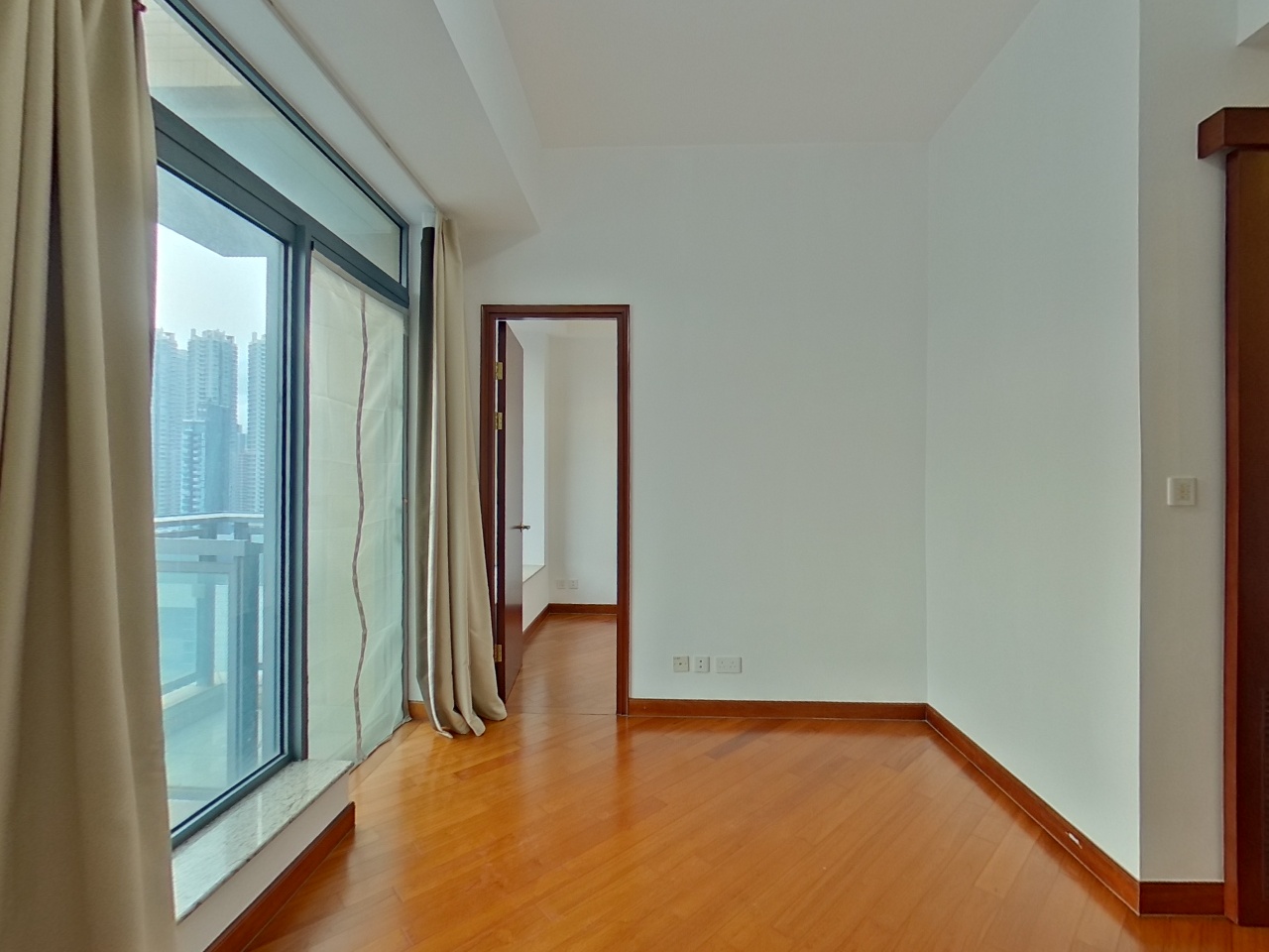 奥柏．御峯 2座 中层 C室 奥运站/南昌