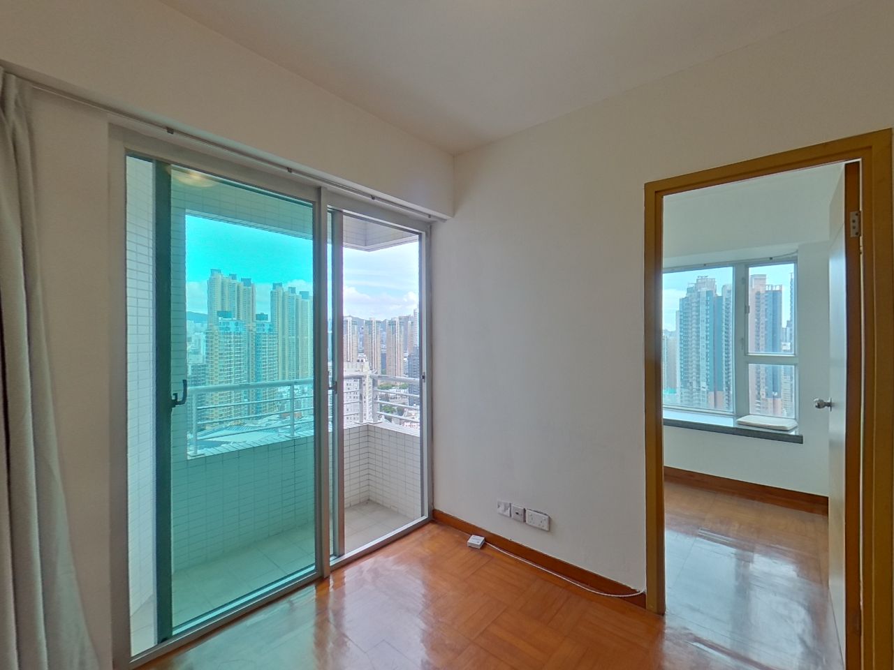 港灣豪庭 1期 4座 中層 D室 奧運站/南昌